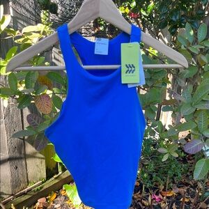 All in Motion Women's Vibrant Blue cropped length built in bra w/ removable pads